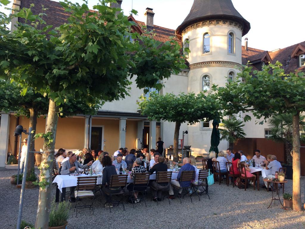 Schloss Brunnegg Ξενοδοχείο Κρόιτσλινγκεν Εξωτερικό φωτογραφία